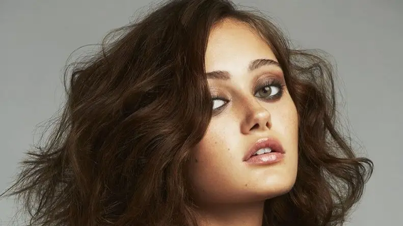 Ella Purnell Age, Height, Relationship, Movies, TV Shows, Biography