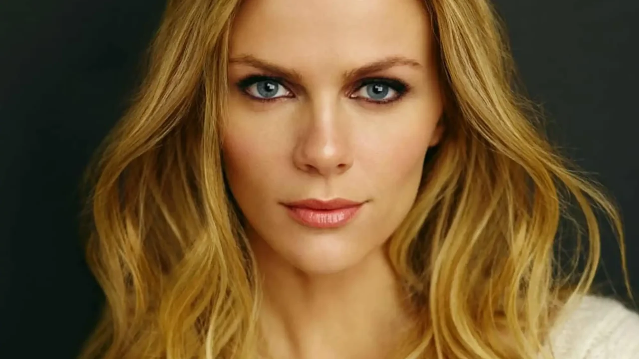 Brooklyn Decker – Age, Career, Net Worth, Achievements