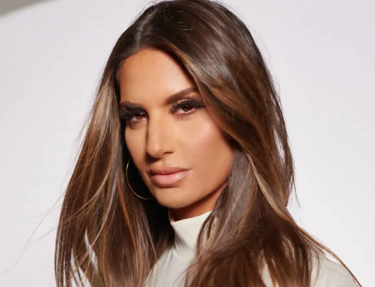 Sonia Baghdady TV host